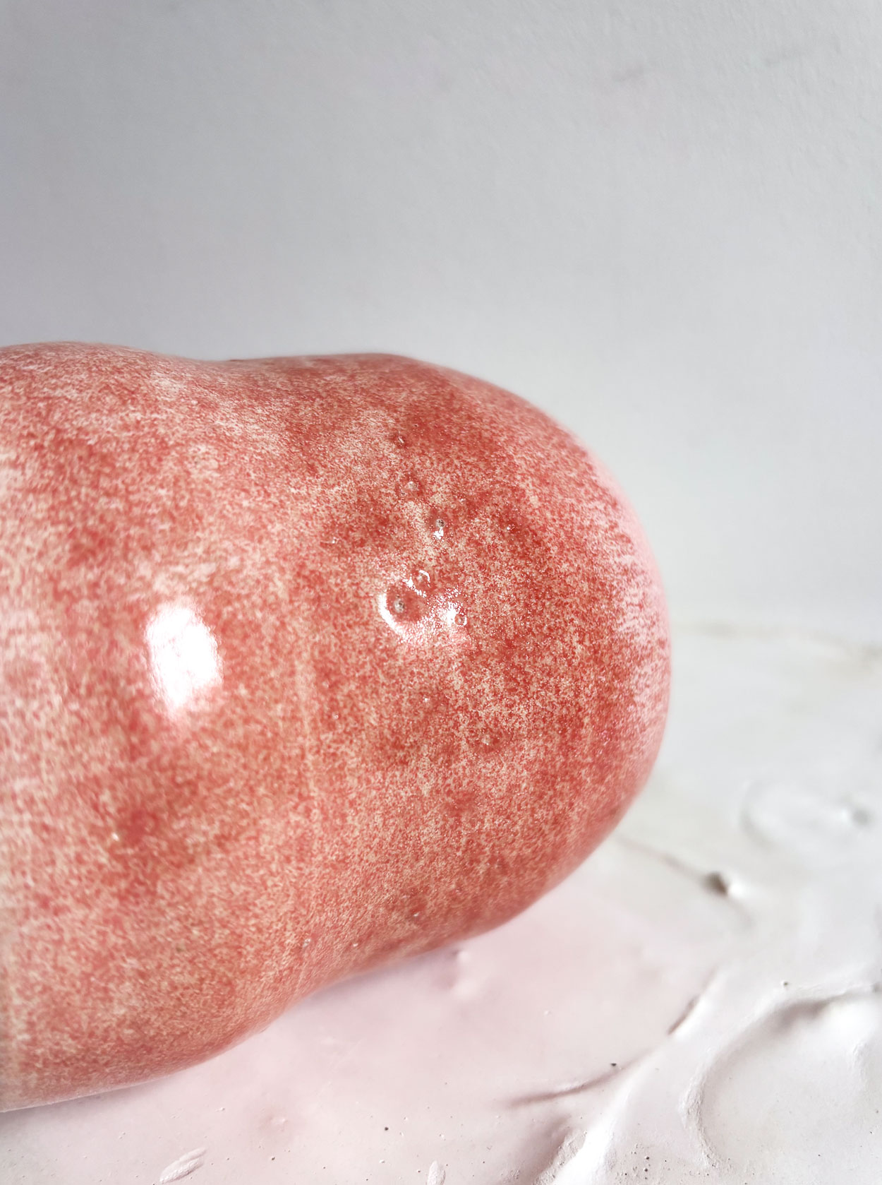 Kubek brzuszek różowy - obrazek 3